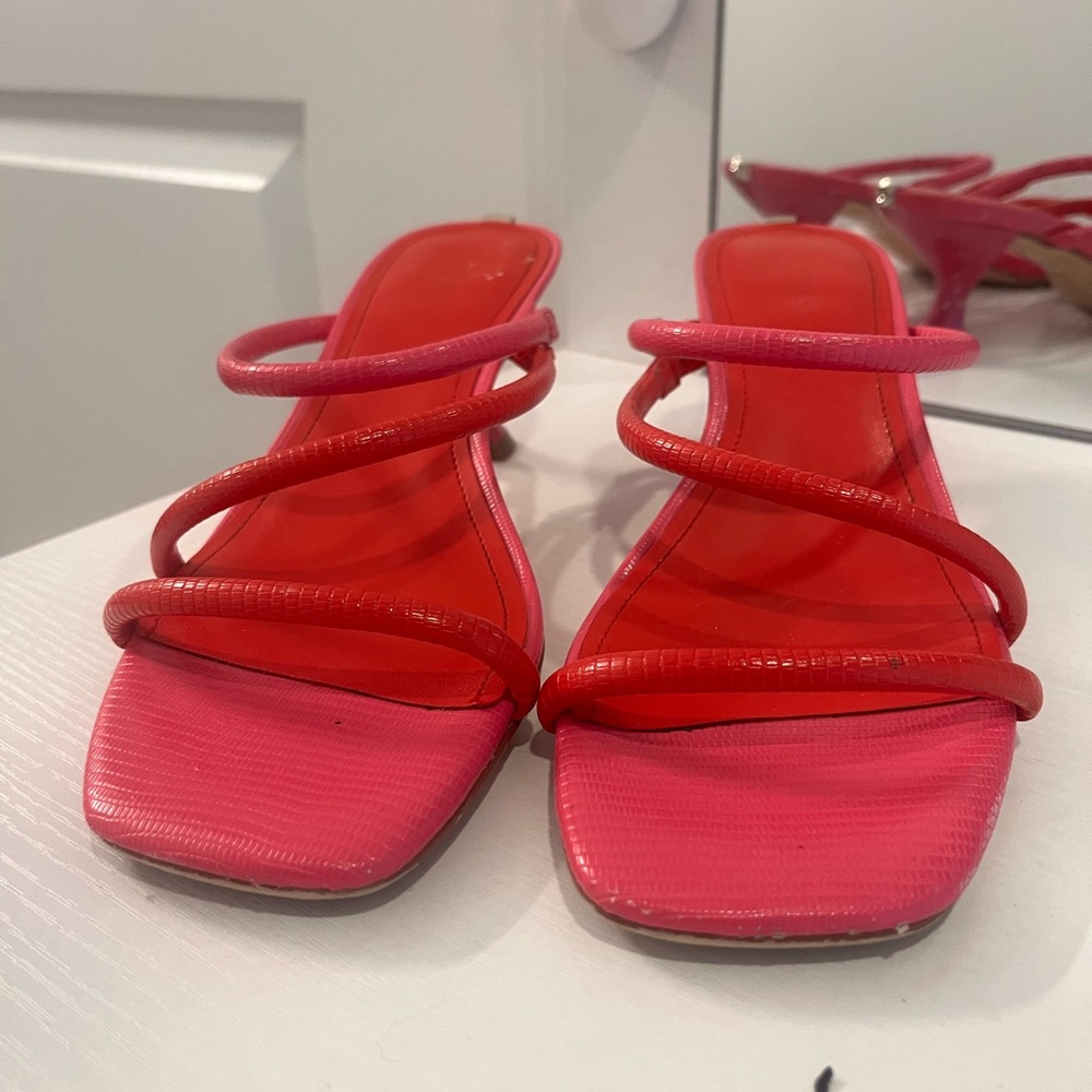 Guess heels